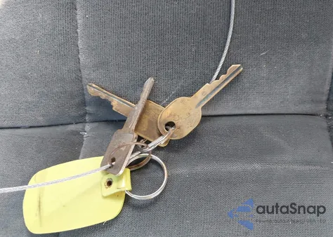 1987 Chevrolet El Camino z USA, uszkodzony, nr VIN 3GCCW80H4HS906978